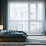 découvrez des astuces et conseils pratiques pour gérer efficacement le bruit du voisin du dessus et retrouver calme et sérénité dans votre logement.