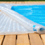 découvrez notre guide pratique pour apprendre à coudre facilement une bâche à bulle. astuces, conseils et étapes détaillées pour réussir votre projet diy et protéger efficacement votre piscine.