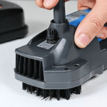 découvrez les étapes à suivre si la brosse de votre aspirateur dyson reste bloquée malgré un nettoyage complet. solutions pratiques, conseils d’entretien et astuces pour diagnostiquer et résoudre rapidement le problème.