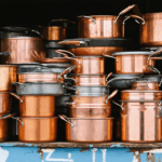 découvrez dans ce guide pratique toutes les solutions simples et écologiques pour vous débarrasser efficacement de vos anciennes poêles et casseroles usées, en privilégiant le recyclage et la seconde vie.