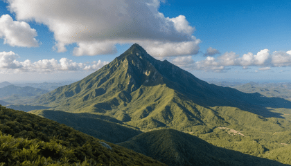 explorez les merveilles de cuba à travers 12 activités sportives uniques. que vous soyez amateur de sensations fortes ou en quête d'aventures relaxantes, découvrez des expériences inoubliables qui rendront votre voyage mémorable.