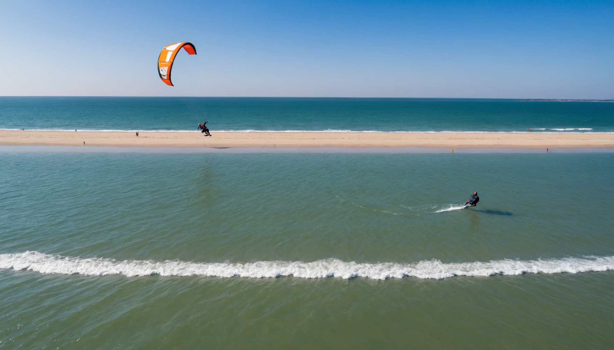 découvrez tous les indispensables pour débuter le kitesurf en france : équipements, spots, conseils de sécurité et astuces pour apprendre rapidement ce sport nautique passionnant.