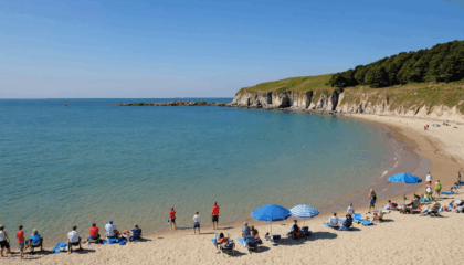 explorez les trésors cachés autour de la bernerie-en-retz : plages secrètes, sentiers pittoresques et patrimoine authentique pour une escapade inoubliable sur la côte atlantique.