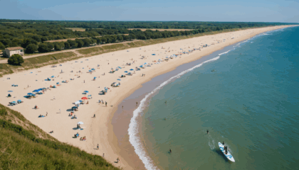 partez à la découverte de la gironde cet été : plages, vignobles, gastronomie et activités incontournables pour des vacances inoubliables au cœur du sud-ouest de la france.