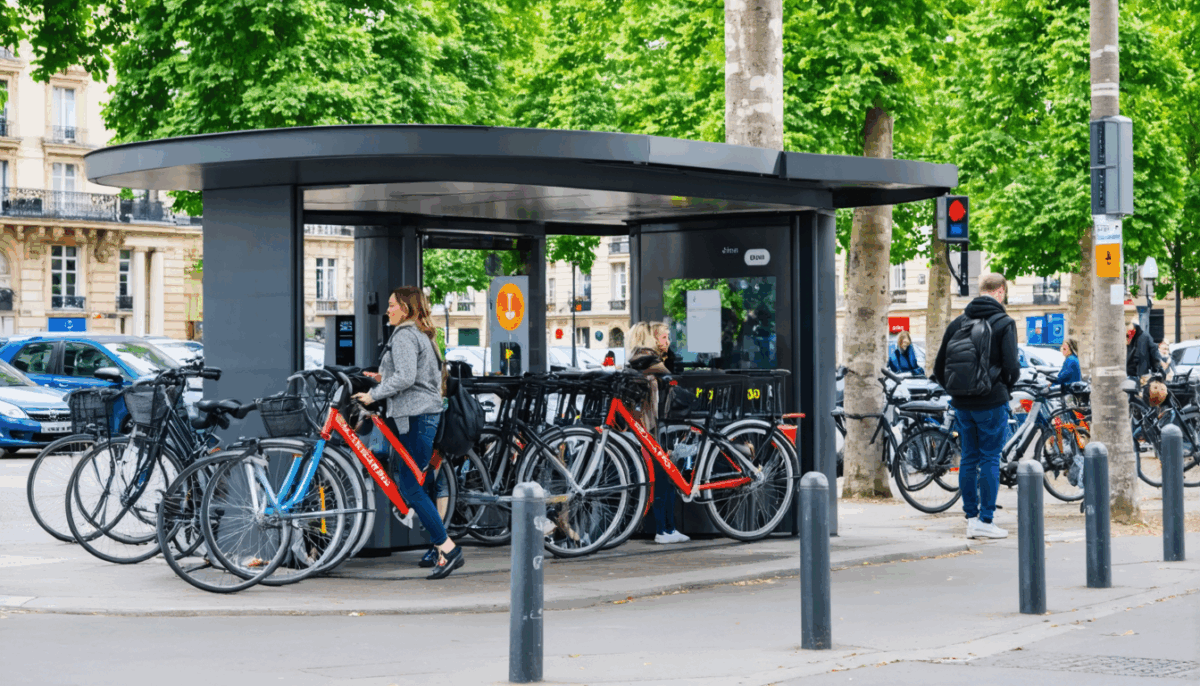découvrez paris comme jamais auparavant avec nos astuces indispensables pour explorer la ville lumière. profitez d'un voyage inoubliable en découvrant ses monuments emblématiques, ses charmants quartiers et ses délicieuses cuisines.