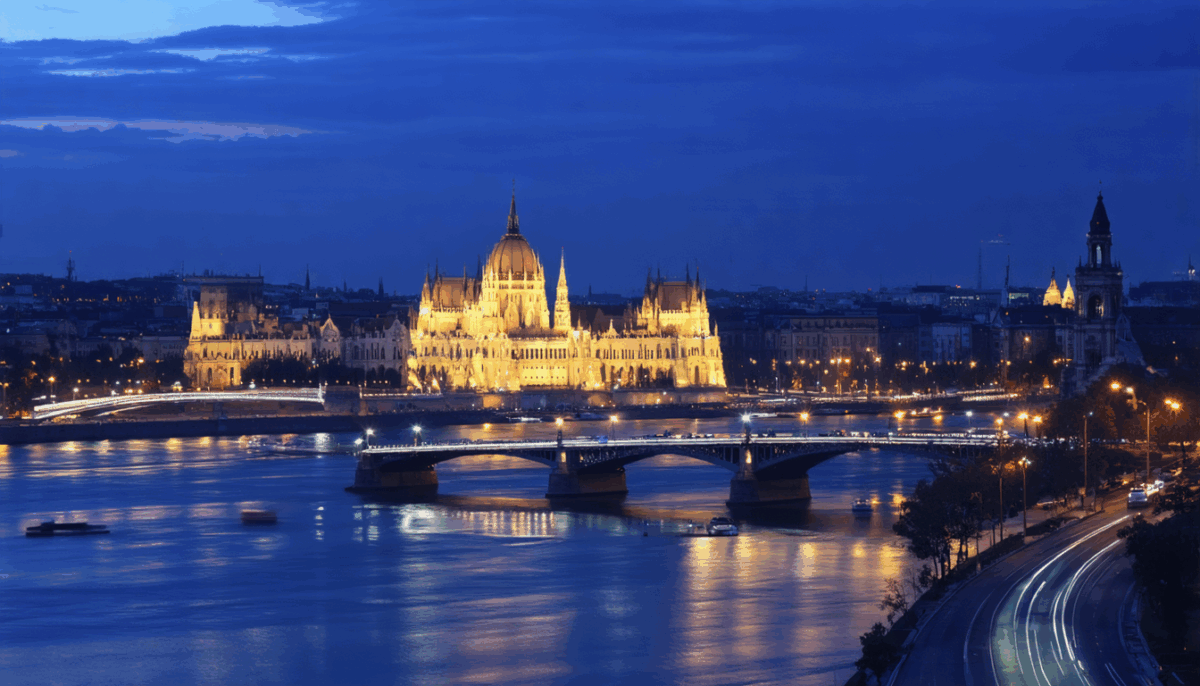découvrez pourquoi la hongrie est considérée comme une destination sécurisée pour les voyageurs. explorez ses paysages enchanteurs, sa culture riche et ses villes vibrantes tout en bénéficiant de conseils pratiques pour un séjour serein.