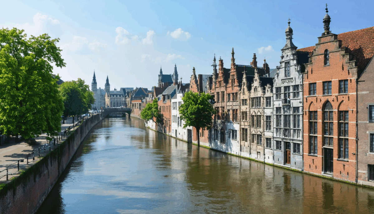 explorez la belgique autrement : un voyage captivant entre aventures palpitantes et trésors culturels. plongez dans un univers riche en découvertes et en expériences inoubliables.