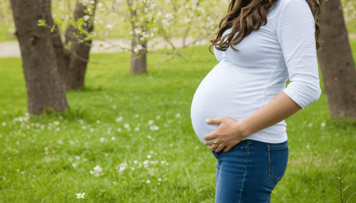 découvrez tout ce qu'il faut savoir sur le diabète gestationnel : ses causes, ses implications sur la santé de la mère et de l'enfant, ainsi que des solutions efficaces pour bien le gérer.