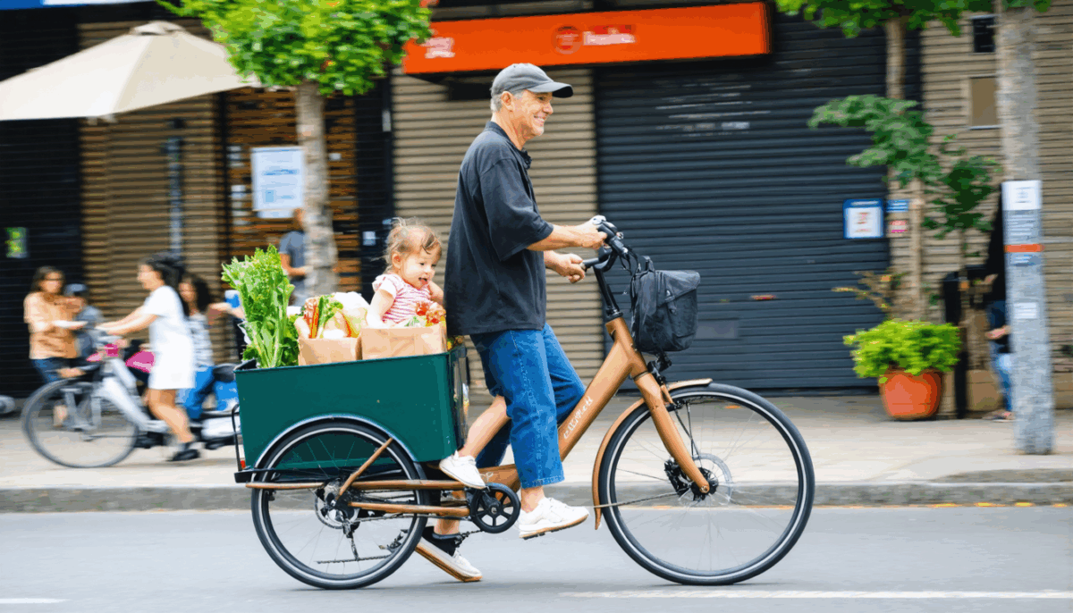 découvrez les avantages d'un vélo cargo électrique et les moments idéaux pour faire ce choix. que ce soit pour des trajets quotidiens, des courses ou des balades en famille, apprenez comment un vélo cargo électrique peut transformer votre quotidien de manière pratique et écologique.