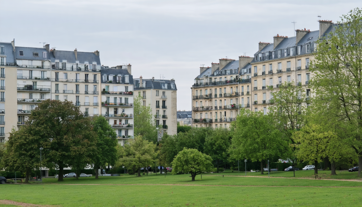 découvrez les quartiers à éviter à bourges en 2025 et profitez de conseils pratiques pour un séjour réussi dans cette ville dynamique.