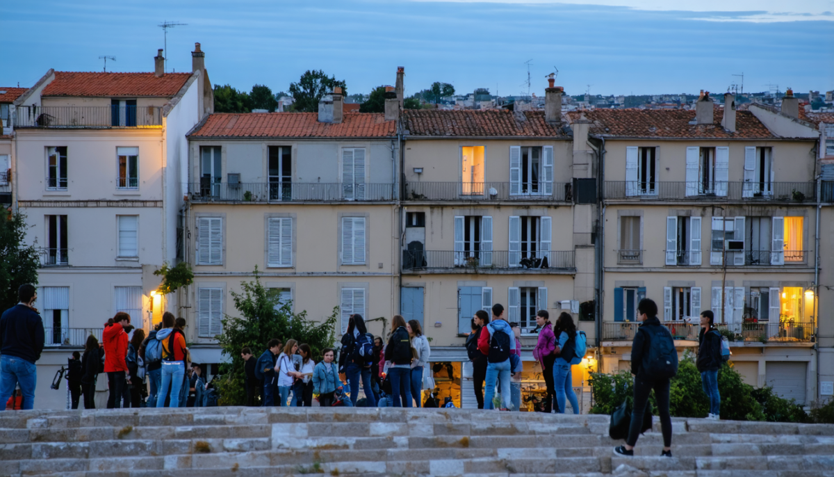 découvrez le guide complet de sécurité pour le quartier chaud de port de bouc, avec un aperçu détaillé des zones sensibles pour mieux vous protéger et profiter en toute sérénité.