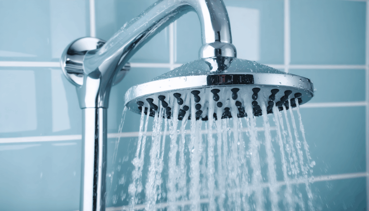 découvrez notre guide complet pour réparer un pommeau de douche qui fuit après usage. astuces pratiques, étapes simples et conseils d'experts pour venir à bout des fuites et prolonger la durée de vie de votre douche.